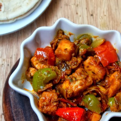 Kadai Paneer Recipe – Dry Version  | Indian Cottage Cheese with Bell Pepper